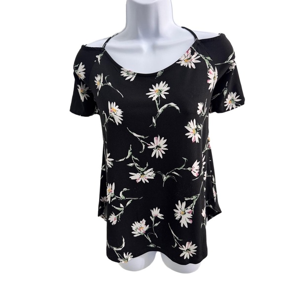 Kaileigh Valette Black With White Daisy Print Cold Shoulder Top Size Medium - Picture 2 of 8